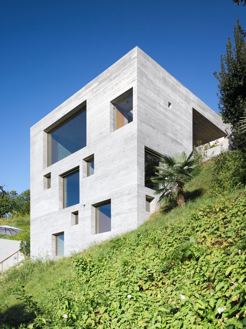 new-concrete-house-switzerland-1